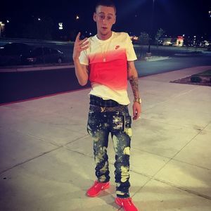 Meet your Posher, Josh